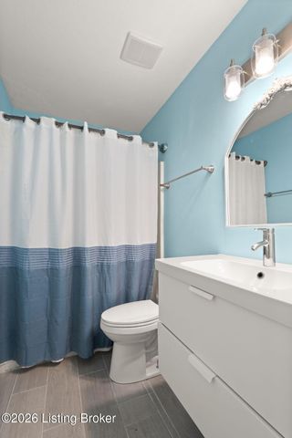 10900 Nagel Ct, Louisville, KY 40241