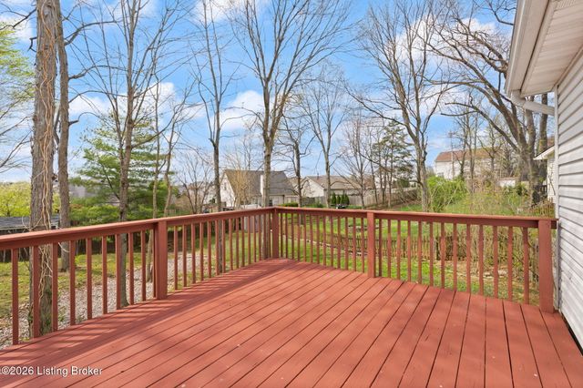 10900 Nagel Ct, Louisville, KY 40241