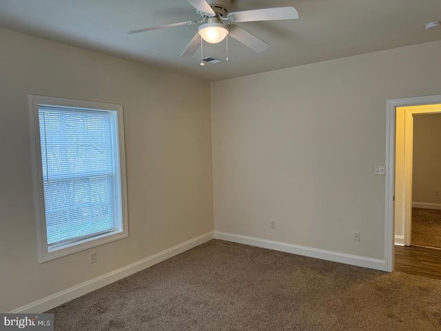 18738 MESA TER, Hagerstown, MD 21742