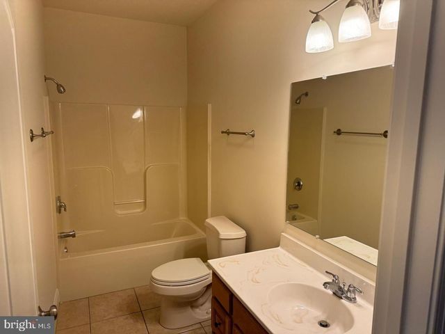 18738 MESA TER, Hagerstown, MD 21742