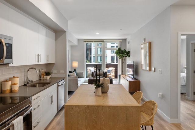 260 260 Brooklyn Basin Way 411, Oakland, CA 94606