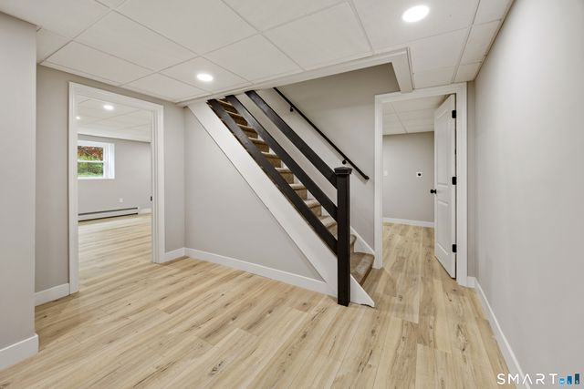 35 Lilly Street, Waterbury, CT 06708