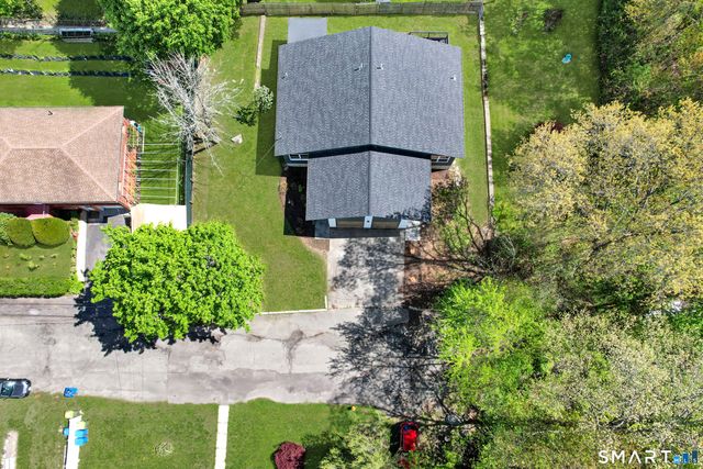 35 Lilly Street, Waterbury, CT 06708