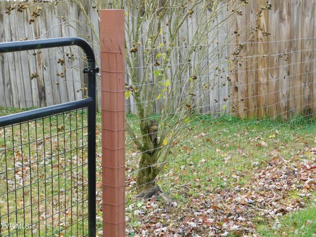 2805 East 6th Avenue, Big Stone Gap, VA 24219