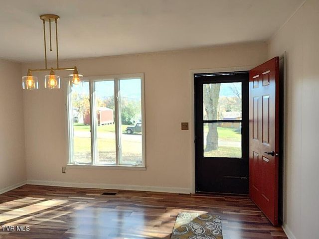 2805 East 6th Avenue, Big Stone Gap, VA 24219