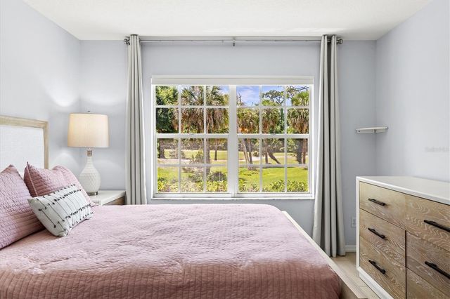 811 MONTROSE DRIVE 103, Venice, FL 34293