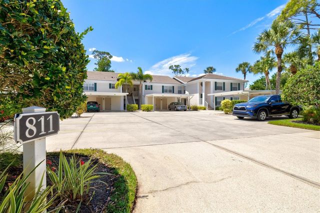 811 MONTROSE DRIVE 103, Venice, FL 34293