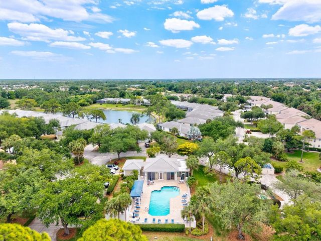 811 MONTROSE DRIVE 103, Venice, FL 34293