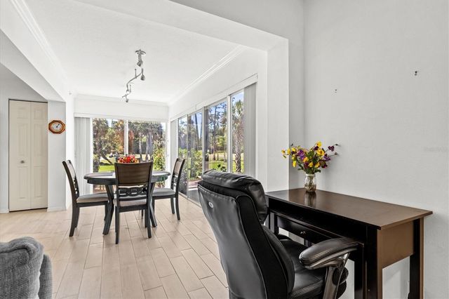 811 MONTROSE DRIVE 103, Venice, FL 34293