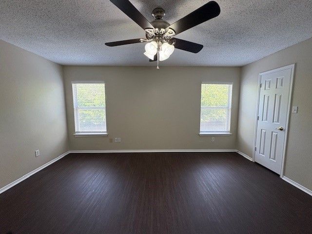 10065 Chapel Oak Trail, Fort Worth, TX 76116
