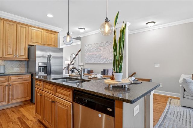 7690 Willoughby Court, Alpharetta, GA 30005