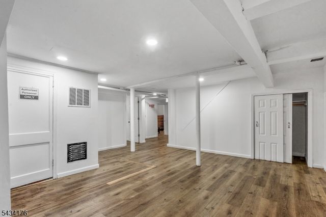 545 E 29Th St, Paterson City, NJ 07504