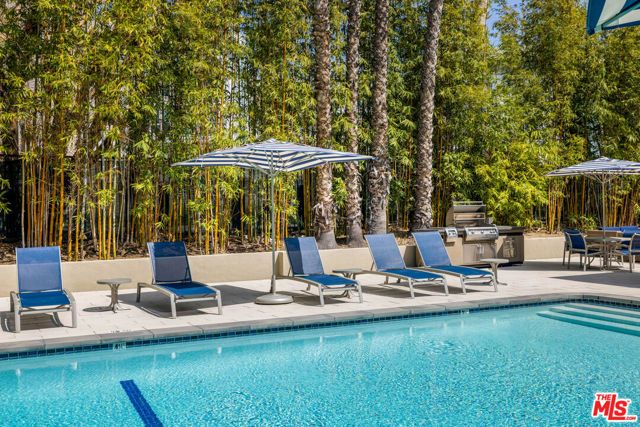 4050 Via Dolce 240, Marina Del Rey, CA 90292