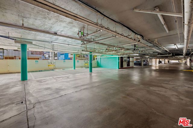 4050 Via Dolce 240, Marina Del Rey, CA 90292