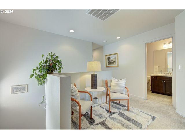 2398 Se Palmquist Rd, Gresham, OR 97080