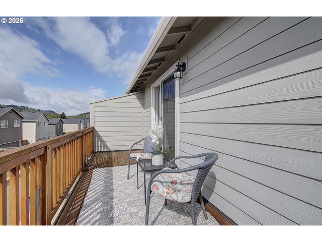 2398 Se Palmquist Rd, Gresham, OR 97080