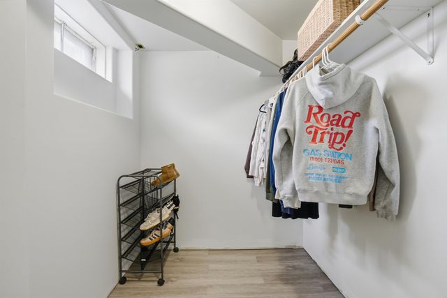 9 Tuttle Road, Bedford, NH 03110