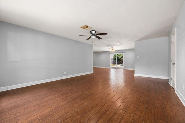 7622 Troulon Drive, Houston, TX 77074