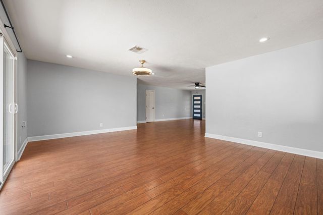 7622 Troulon Drive, Houston, TX 77074