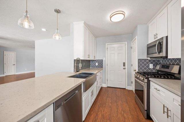 7622 Troulon Drive, Houston, TX 77074