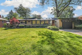 8119 Forest Avenue, Munster, IN 46321