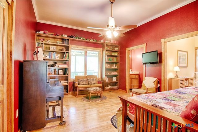 7755 Fm 1295, Moulton, TX 77975