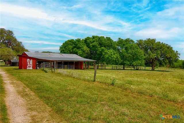 7755 Fm 1295, Moulton, TX 77975