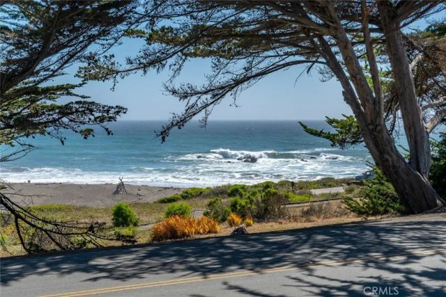 5752 Moonstone Beach, Cambria, CA 93428