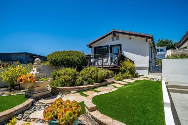 5752 Moonstone Beach, Cambria, CA 93428