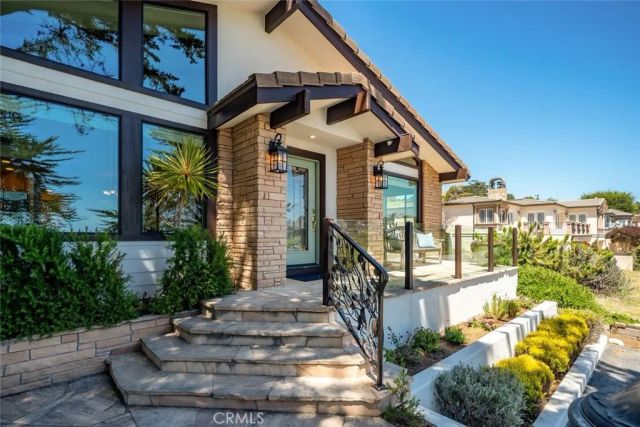 5752 Moonstone Beach, Cambria, CA 93428