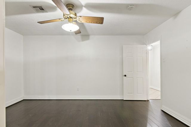 2705 Huckleberry Lane, Pasadena, TX 77502