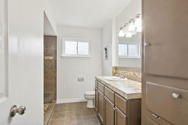 2705 Huckleberry Lane, Pasadena, TX 77502