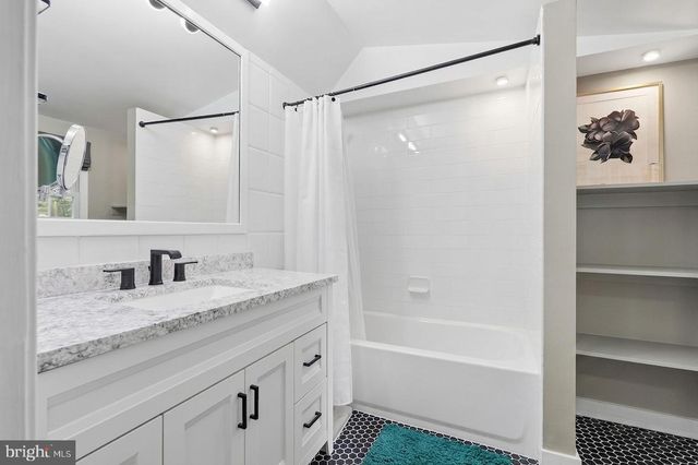 9305 CAROLINE AVE, Silver Spring, MD 20901