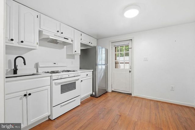 9305 CAROLINE AVE, Silver Spring, MD 20901