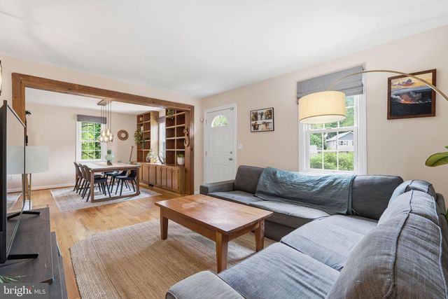 9305 CAROLINE AVE, Silver Spring, MD 20901