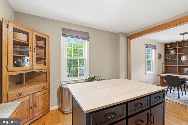 9305 CAROLINE AVE, Silver Spring, MD 20901