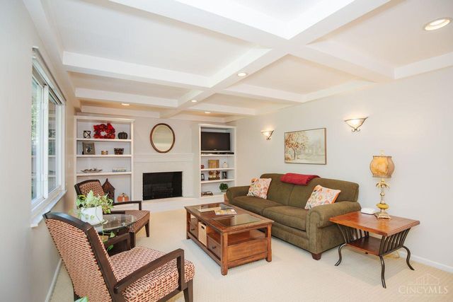 8069 Ashgrove Drive, Anderson Twp, OH 45244