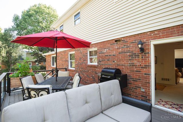 8069 Ashgrove Drive, Anderson Twp, OH 45244