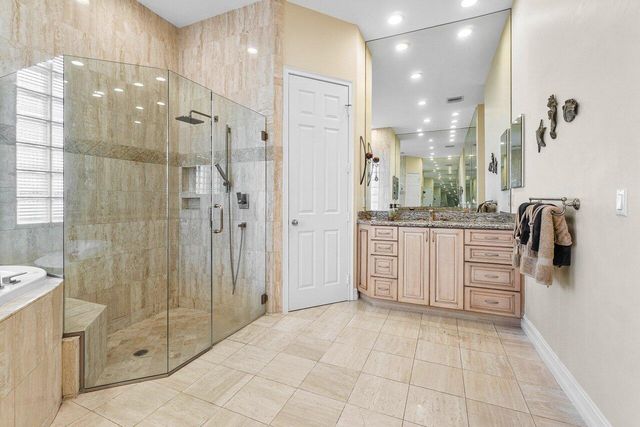 45 Dunbar Road, Palm Beach Gardens, FL 33418