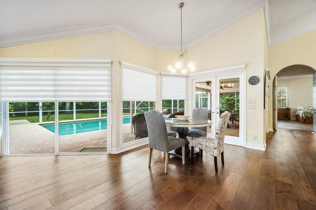 45 Dunbar Road, Palm Beach Gardens, FL 33418