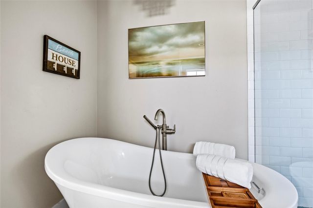 17215 Termini San Luis Pass Road, Galveston, TX 77554