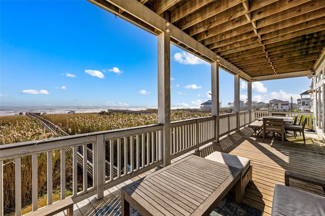 17215 Termini San Luis Pass Road, Galveston, TX 77554