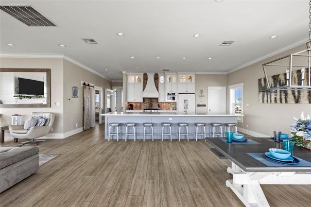 17215 Termini San Luis Pass Road, Galveston, TX 77554