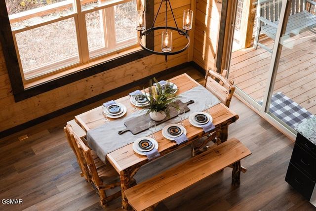 2304 Wingspan Drive, Sevierville, TN 37876