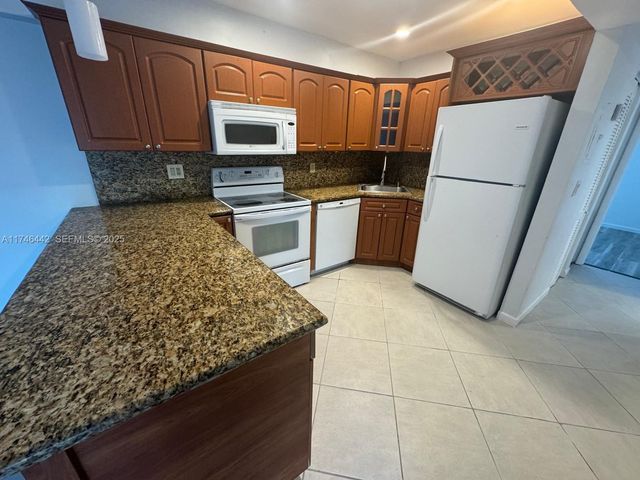 3642 NE 171st Street 306, North Miami Beach, FL 33160