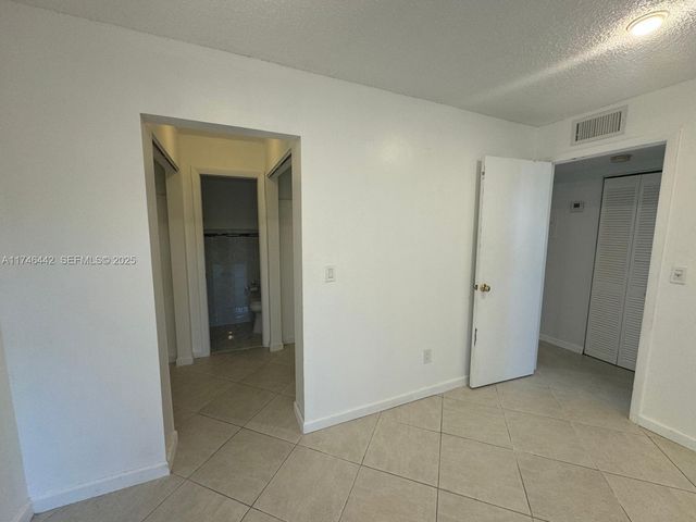 3642 NE 171st Street 306, North Miami Beach, FL 33160