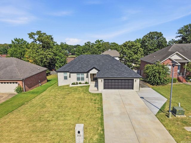 202 Marble Drive, Jacksonville, AR 72076