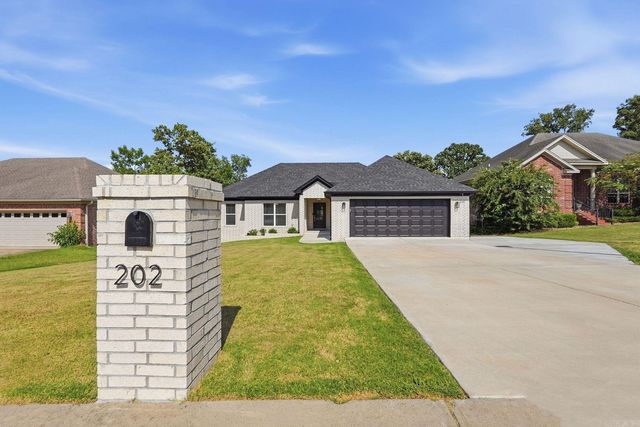202 Marble Drive, Jacksonville, AR 72076