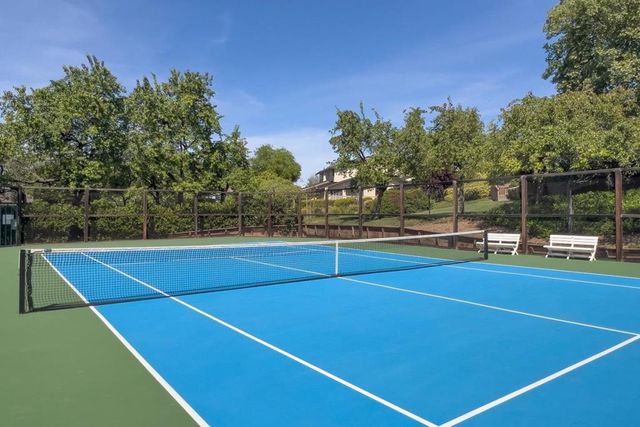 14 Susan Gale Court, Menlo Park, CA 94025