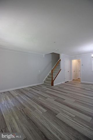 21783 BALDWIN SQ, Sterling, VA 20164